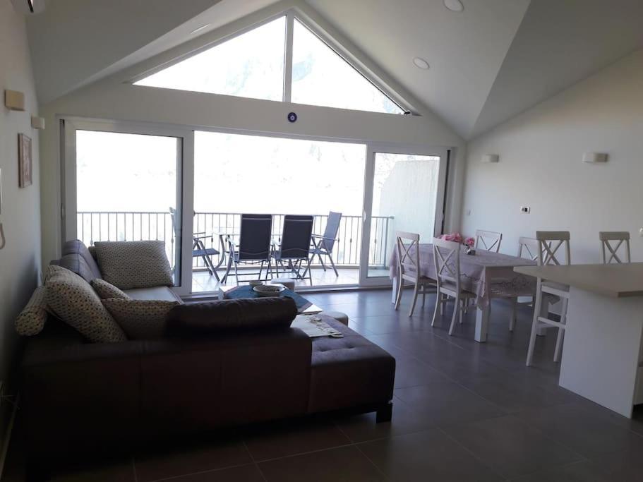2Br Apartment With Pool Kotor Luaran gambar